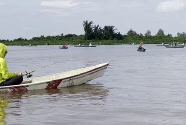 mancing udang Sungai Kapuas