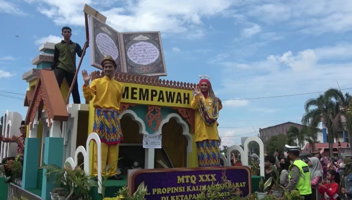 Pawai Ta'aruf MTQ XXX