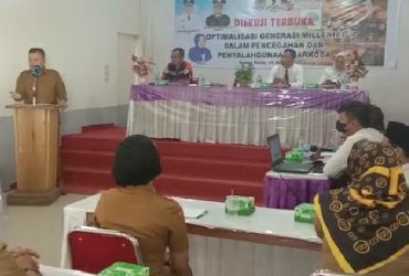 remaja ngelem di Melawi