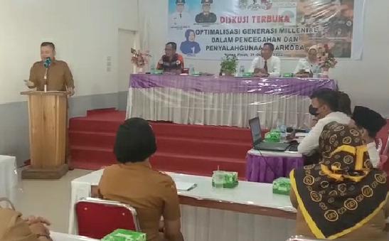 remaja ngelem di Melawi
