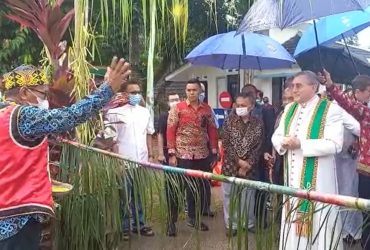 dubes vatican di sanggau