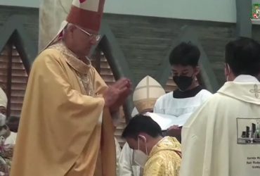 tahbisan uskup sanggau