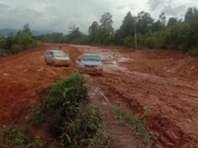 jalan rusak di ketapang