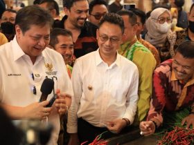 Menteri Airlangga di Pontianak