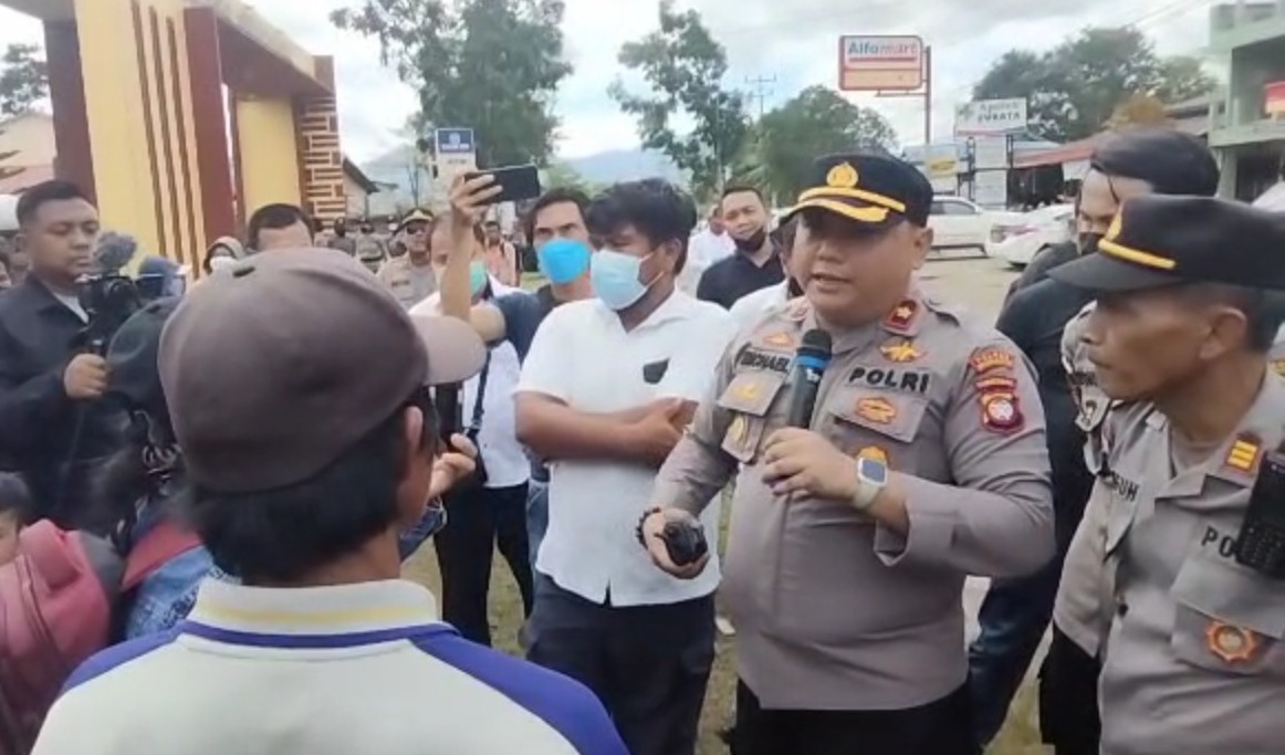 pembakaran mess