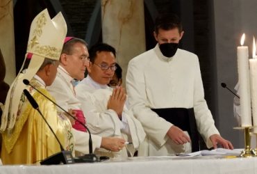 tahbisan uskup sanggau