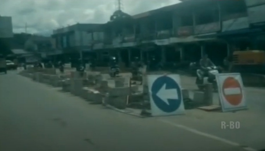 jalan dua jalur