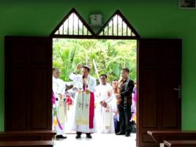 gereja katolik sungai lawak