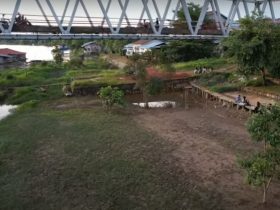 waterfront putussibau