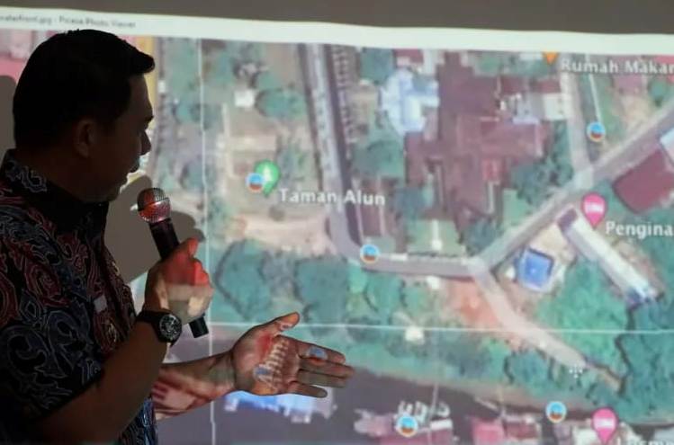 waterfront siluk kapuas hulu putussibau
