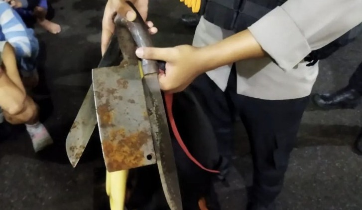 remaja tawuran