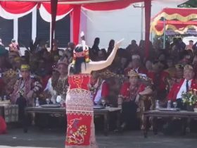 karnaval Dayak