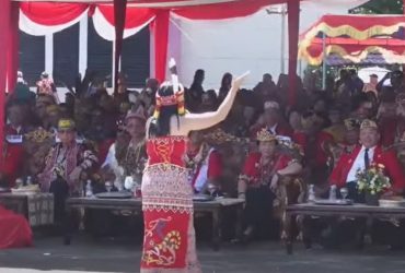 karnaval Dayak