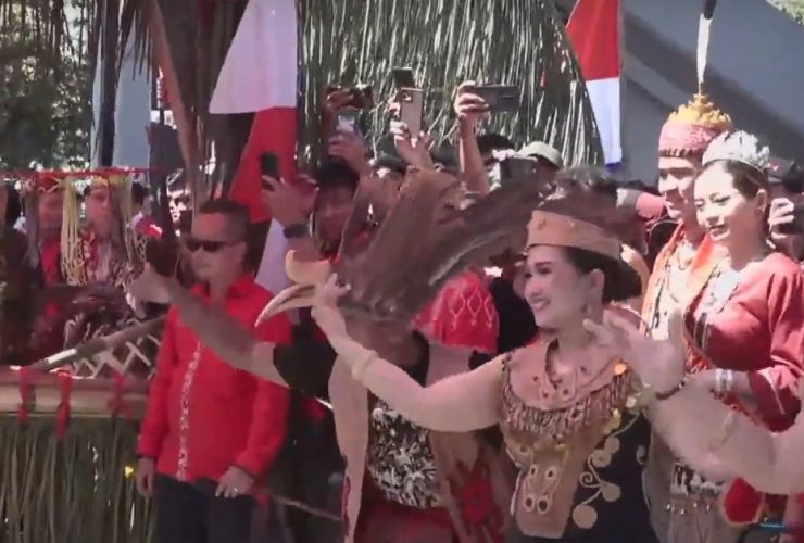 Dayak Keninjal Melawi