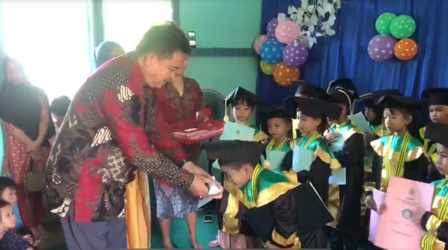 wisuda PAUD