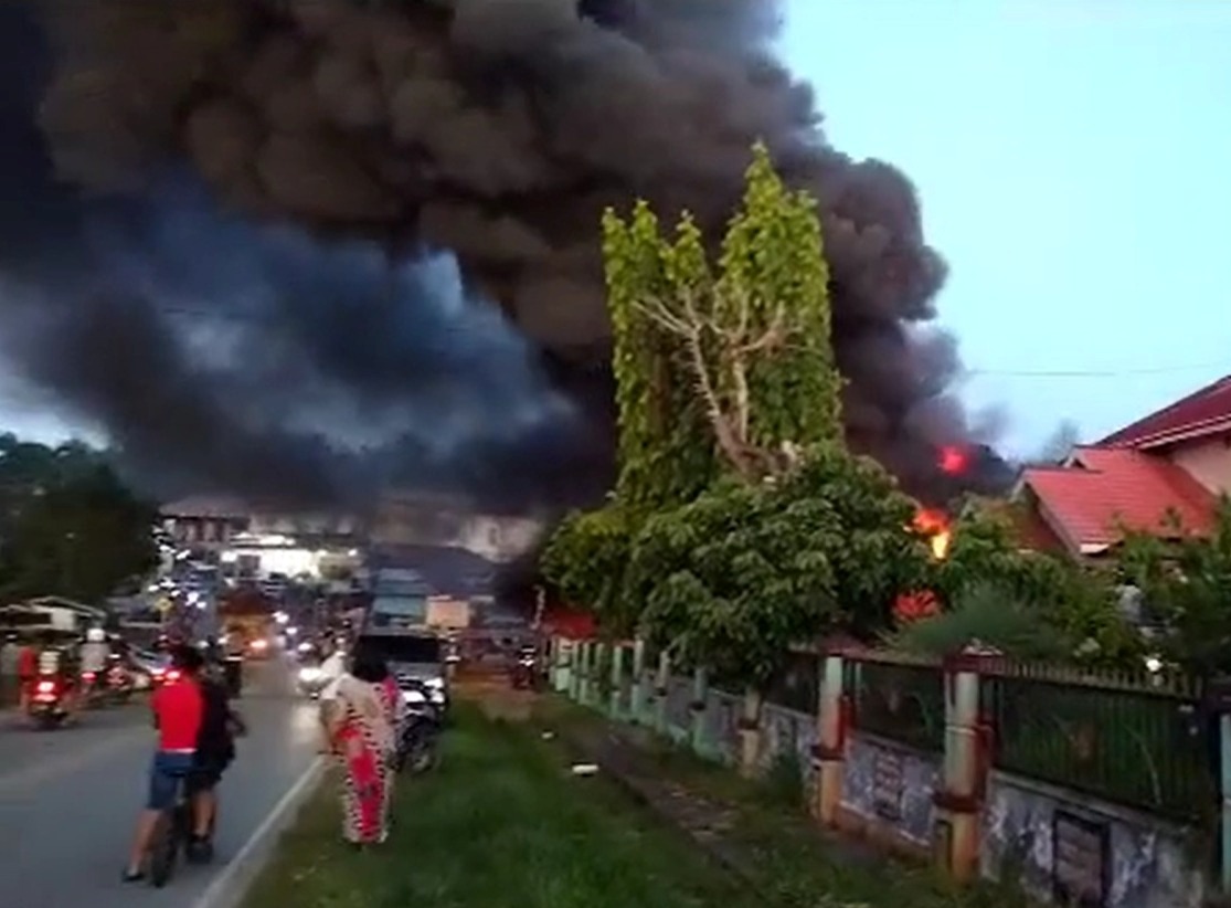 kebakaran di Sintang
