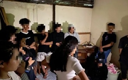 remaja digrebek